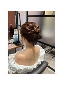 お呼ばれふわふわシニヨンスタイル♪