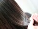 リアス ヘアデザイン(rias)の写真/【烏丸御池徒歩5分】髪の内部から補修してくれるトリートメントで、毛先まで潤いたっぷりの艶髪に♪
