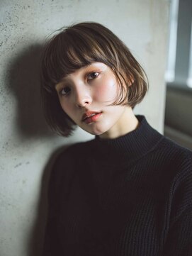 シェル 吉祥寺(shell) くびレイヤーエモージュグレージュカラーくびれショート/吉祥寺