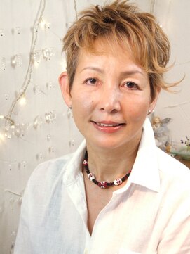 サロン ド リール(Salon de RIRE) パワフルショート