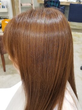 メルク(merc.) 炭酸泉の効果でツヤサラカラー♪