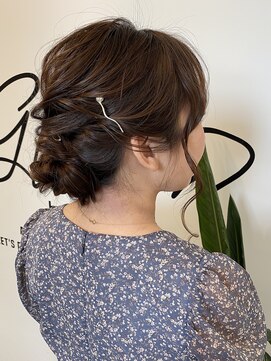 グロウム バイ アフェクト(glowm by AFFECT) 結婚式お呼ばれ大人ゆるまとめ髪