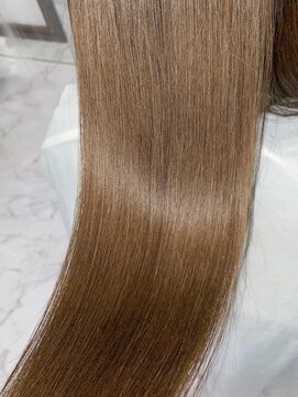 エスカーラ 表参道(THE ESCALA) 相田担当髪質改善トリートメントリアルお客様!402