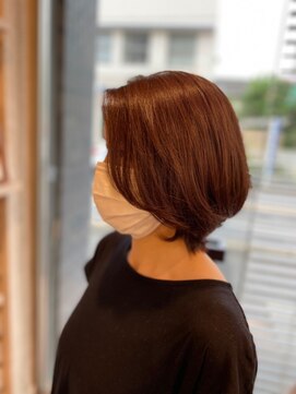 サロンドカスティーロ(salon de castillo) 流しバングマロンベージュ艶髪レイヤーカット髪質改善丸みボブ