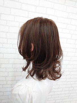 シルビジュー(Cills Bijou) ☆大人女性美髪ミディアムレイヤー☆