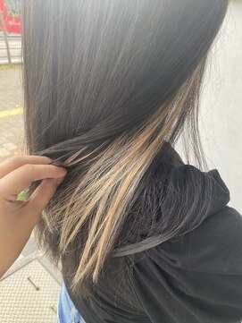 ニコ(NICO by KENJE) 【シールエクステでイヤリングカラー】