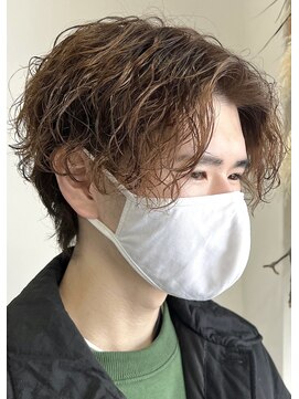 ネクストフォーヘアー(NEXT for hair) センターパート×フローウェーブ