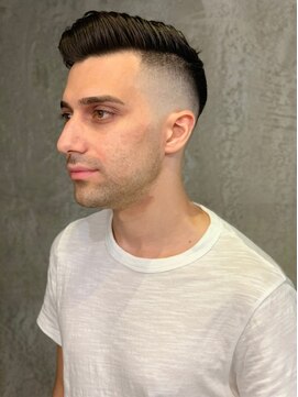 スリー 麻布(THLEE) [髪質改善][麻布][眉][アイブロウ][イルミナカラー][メンズ]