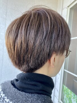 フリー(Free) マッシュ刈上げツーブロックショート大学生・社会人