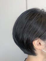 ワイワイ甲子園(wywy.)&nbsp;くびレイヤーエモージュ斜めバングイメチェン愛されショート