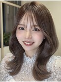 ☆くびレイヤーエモージュ前髪薄めバング小顔カット大人かわいい
