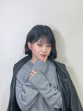 レヴィア(REVIA) レディースレイヤーボブスタイル