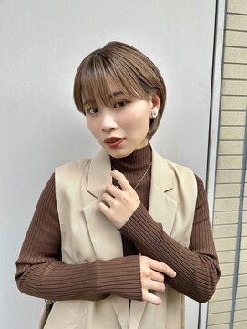 ルアウ 岡本店(LUAU) 大人かわいいショート/前髪あり/ママショート/モカグレージュ