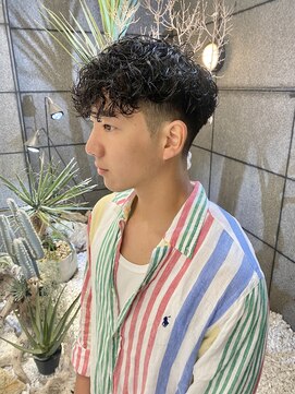 ゼスト フィーノ(ZEST fino) 【三谷】海外スタイルやりたい人おすすめ、スペインカール◎