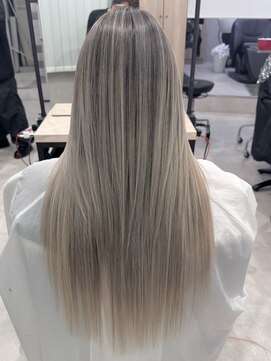 ロウル 渋谷(LOWRL) バレイヤージュ/ブリーチ/ダブルカラー