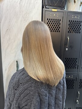 ヴァイス 渋谷店(VAICE) ケアブリーチ/ダブルカラー/ミルクティーベージュ