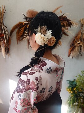 クルリ(Kururi) 卒業式ヘア　サイドテール