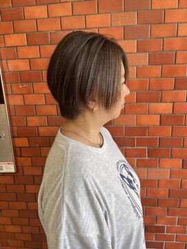 ステラ(STELLA) ショート×ナチュラルハイライト