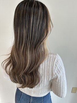 マヤ 小瀬店(MYA) ハイライトカラー