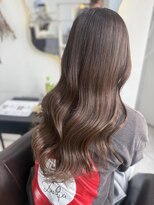 ラビス(Lovis)&nbsp;黒髪カタログ/クラゲヘアー/オリーブグレー/ココアベージュ