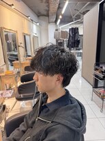 アイズ 海老名(AIZU) シャドウパーマ ツイストシャドウ スパイラルパーマ 波巻き