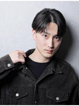 ジェイド(Jade) 韓国風センターパート曲がる縮毛矯正