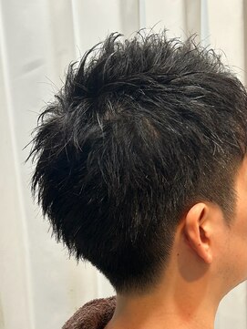クローバー(CLOVER) 心斎橋　小林広明　ショート　ベリーショート