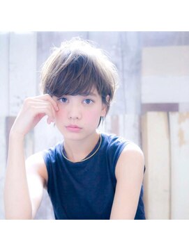 ロジッタ(ROJITHA) 【ROJITHA】ショート×マットベージュ