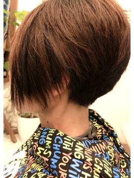 カマカ(KAMAKA) アシンメトリーショート