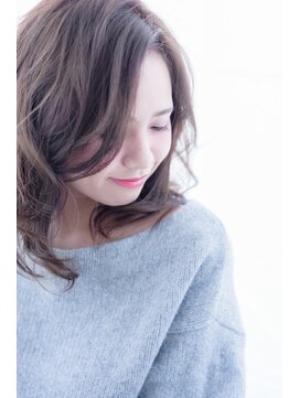 ミエル ヘア 新宿(miel hair) 〈mielhair新宿〉透明感ふんわりミディ イルミナカラー