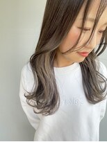 ヴィンス(vince)&nbsp;【インナーカラー】グレージュ/ロング/くびれヘア