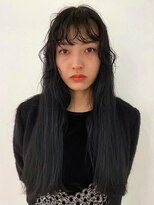 シーン(SCENE)&nbsp;艶感　ロング　顔周りレイヤー　ゆるふわウェーブ【天神/今泉】