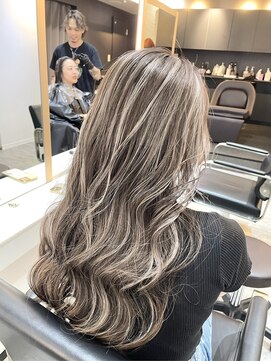 ブレンド 渋谷(BLend) ハイライトカラーマチルダボブインナーグレージュ前髪