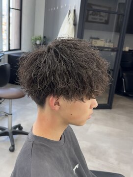 ウノ(U.No.) 長野市ツイストスパイラル