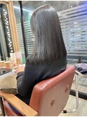 赤み消しオリーブグレーカラー