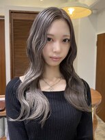 コレット 大宮(collet)&nbsp;シルバーグレージュ/ダブルカラー/ケアブリーチ/ハイトーン