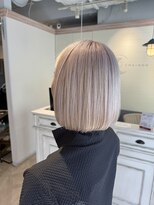 シェノン 赤羽店(CHAINON)&nbsp;ブリーチ3回ホワイトベージュ切りっぱなしボブ赤羽人気美容室
