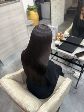 シシ 新宿(She 2.) 美髪矯正