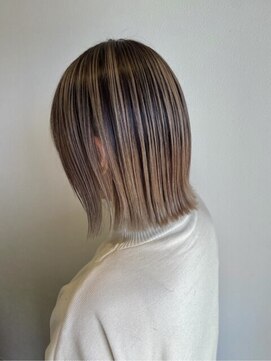 テフカ(Tefca) バレイヤージュ/20代30代40代/グレージュ