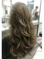 エイト 池袋店(EIGHT ikebukuro) 外国人風イルミナベージュ