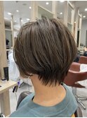 30代40代にオススメ!大人可愛いクビレショートボブ 担当山下