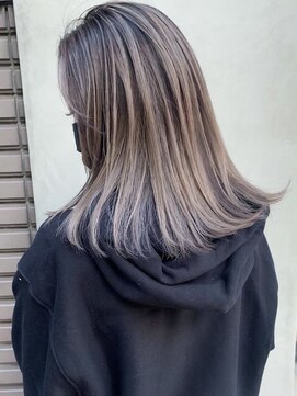 アイティーバイアルバム 下北沢店(IT by ALBUM) バレイヤージュ_チェリーブラウンフェミニンロング_ba386402