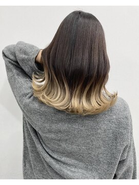 イース バイ アンブルリュクス 北千住(Ease by amble luxe) グラデーションカラー