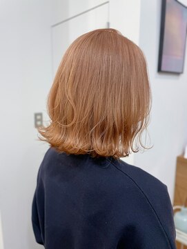 ハニーシブヤ(HONEY shibuya) ブリーチ有りピンクオレンジブラウンくびれ外ハネボブレイヤー