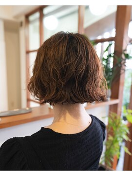 イーズ(e's) ボブニュアンスパーマ　Genta