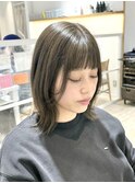くびれボブ×オリーブベージュ