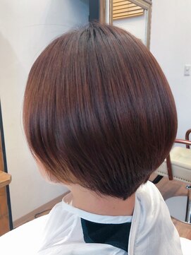 トム ヘアー(Tom hair) レイヤーボブ