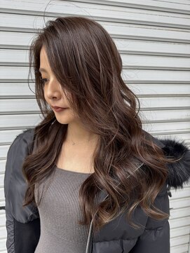 サル(saru) #レイヤーカット × #ピンクベージュ