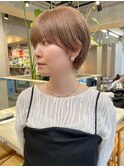 ブリーチなしダブルカラーピンクベージュミディアムボブ30代