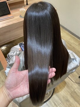 アール エー シー ツイン ゲート(RAC Twin Gate) 似合う前髪カット＋艶感upトリートメント